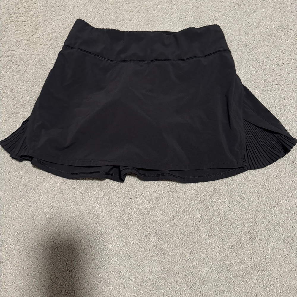 Lululemon Black Skirt DISCONTINUED | Size : 2 | No flaws or stains